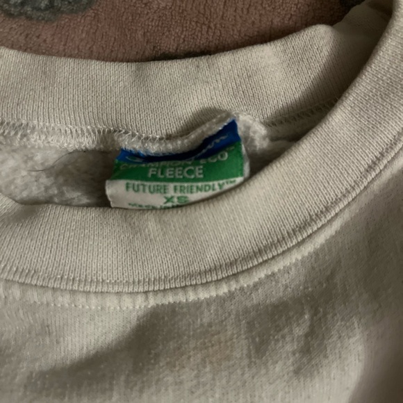 Crew neck - Picture 2 of 2